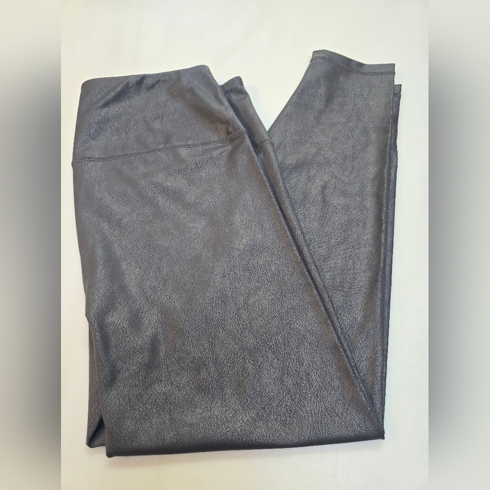 💓90 Degree By Reflex Crackled High Shine Charcoal Leggings